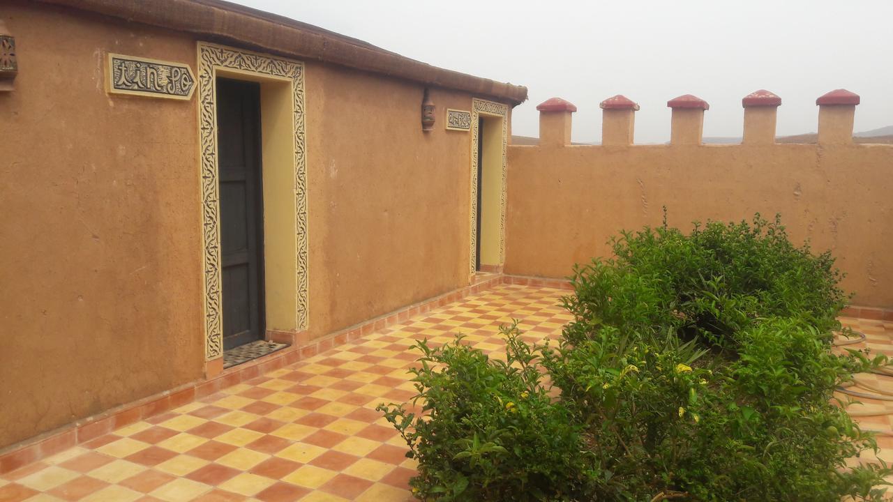 Dar Alfourssane Ferme D'Hote Ouarzazate Exterior foto