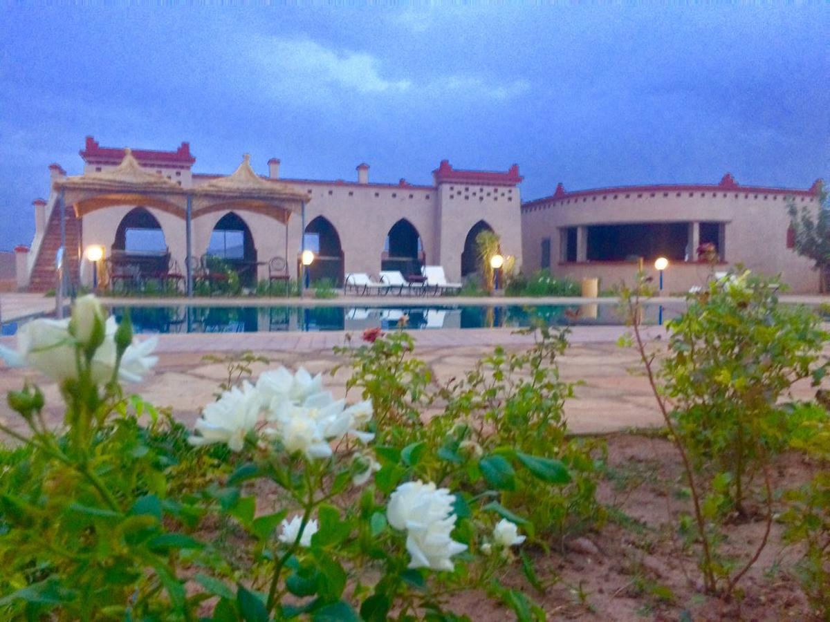 Dar Alfourssane Ferme D'Hote Ouarzazate Exterior foto